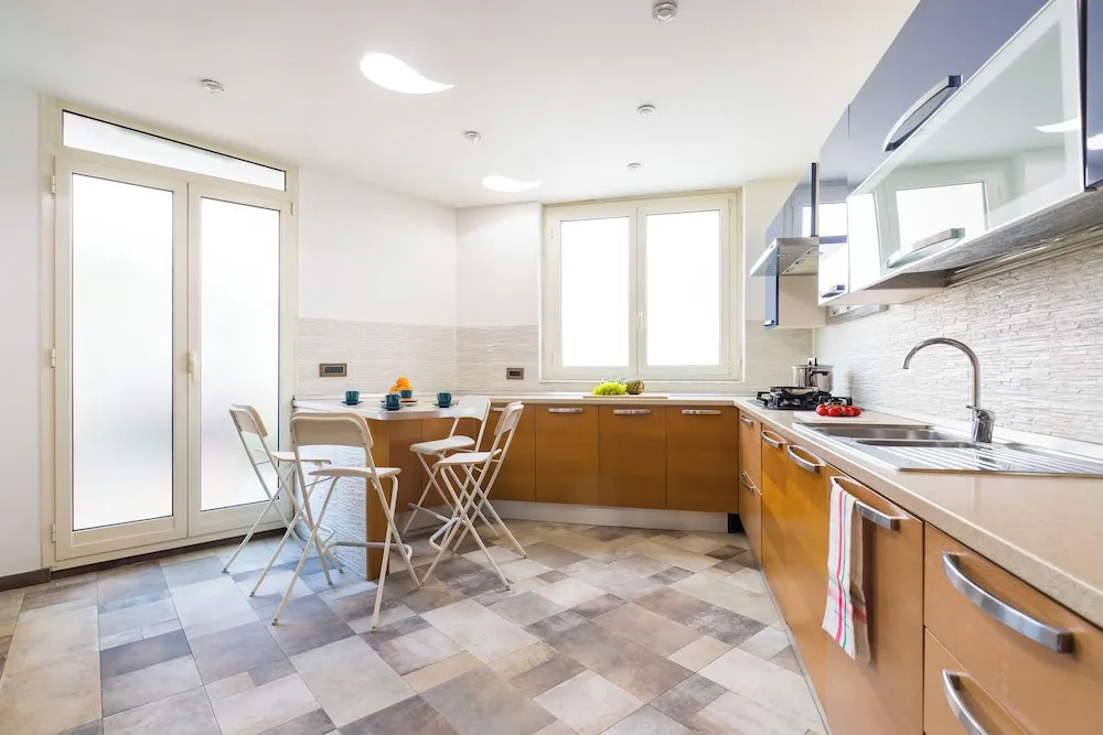 Partenope Spacious Home by Wonderful Italy