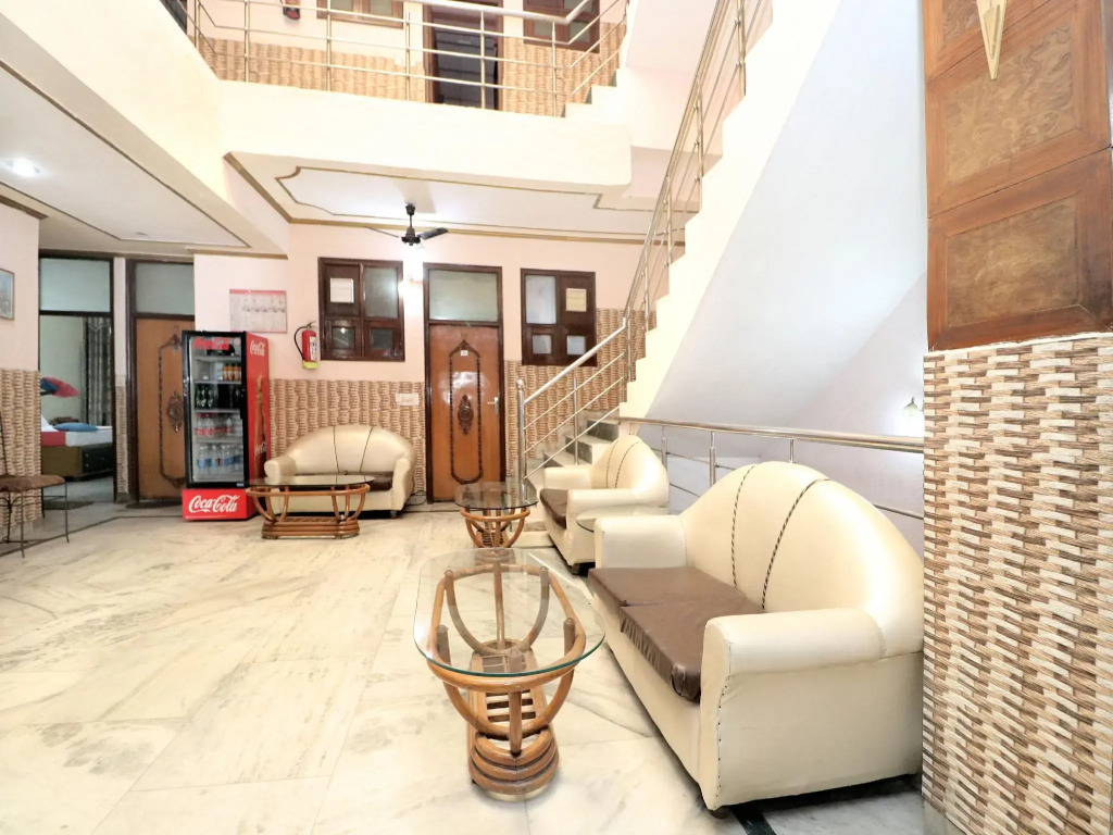 OYO 12898 Hotel Victoria Regency