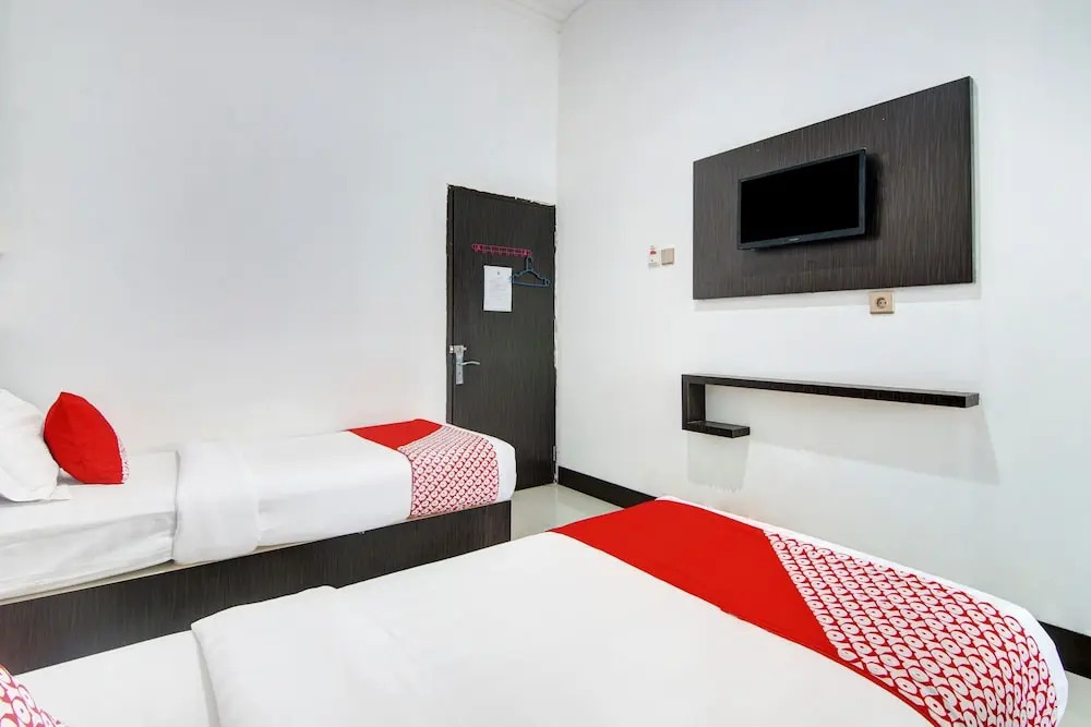 Hotel O Bukittinggi near Padang Luar formerly New Aedo