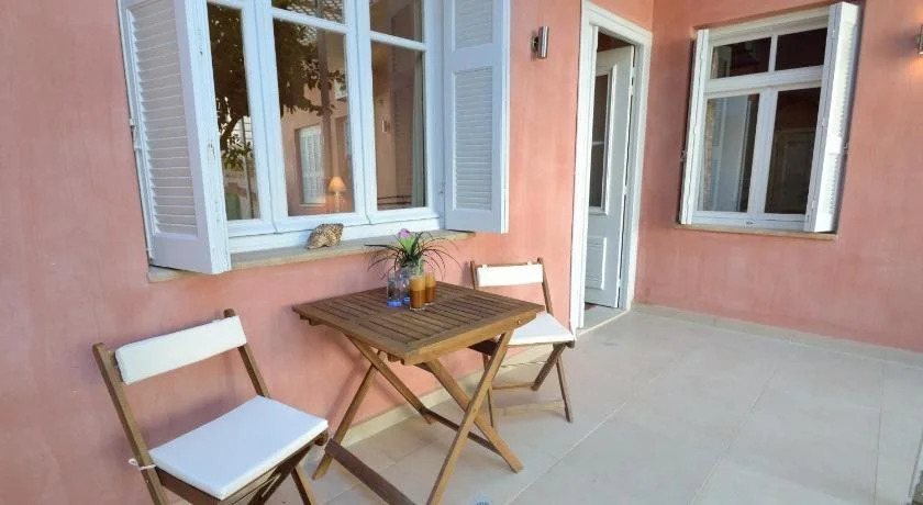 Lemon Tree House