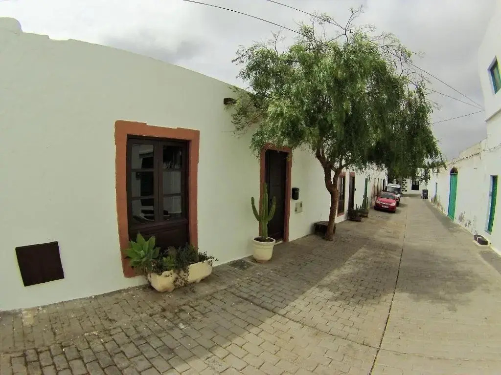 Luana House