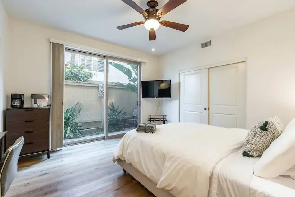 The San Diego Studio - Free Parking