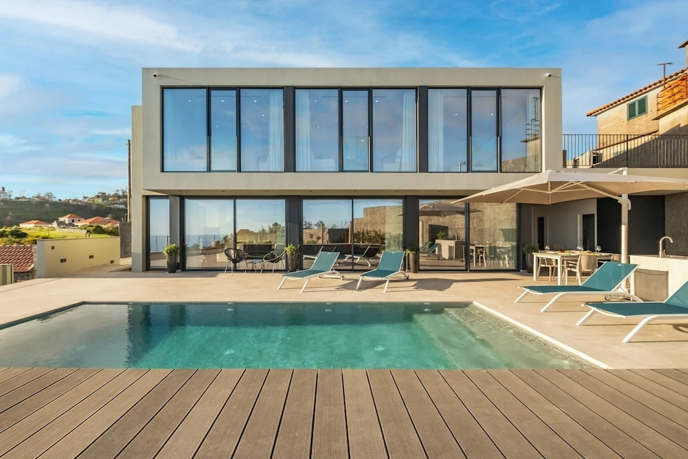 Villa Elysian Oasis by Homie