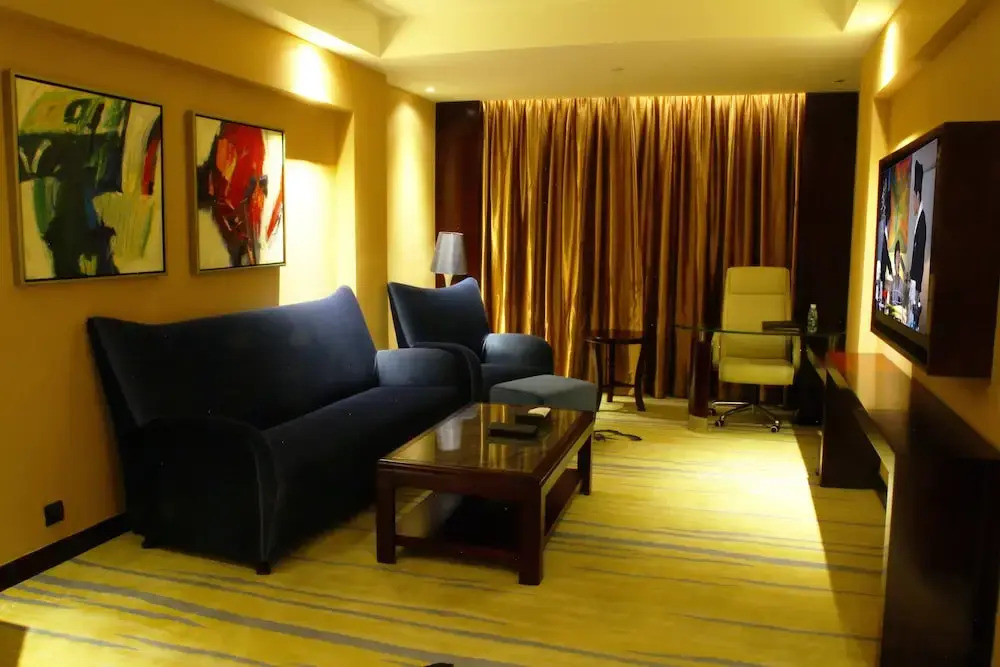Meihao Mingyue Hotel International Finance City Keyun Road Metro Branch