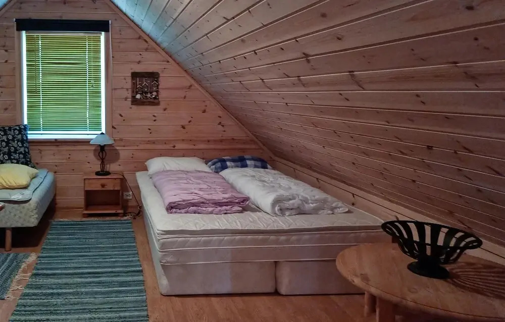 3 Bedroom Beautiful Home In Flekkerøy
