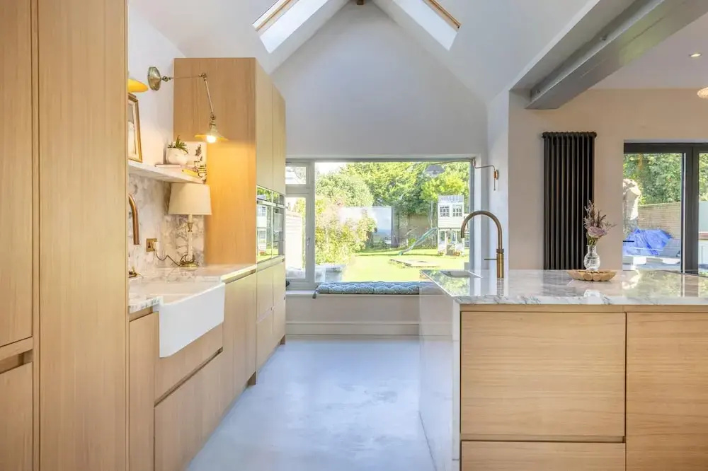 Seaview House - 5 Bedroom - Southgate