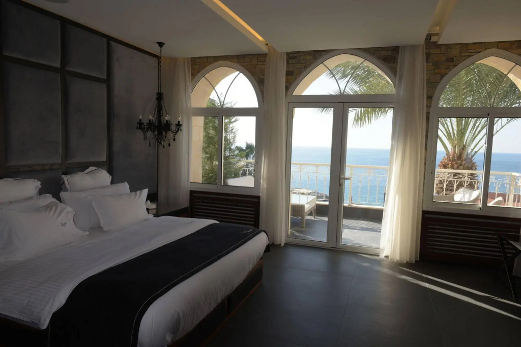 Luxor Hotel