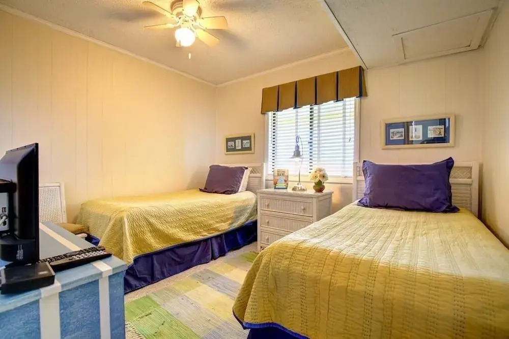 Club Fed-9A - 2 Br Condo