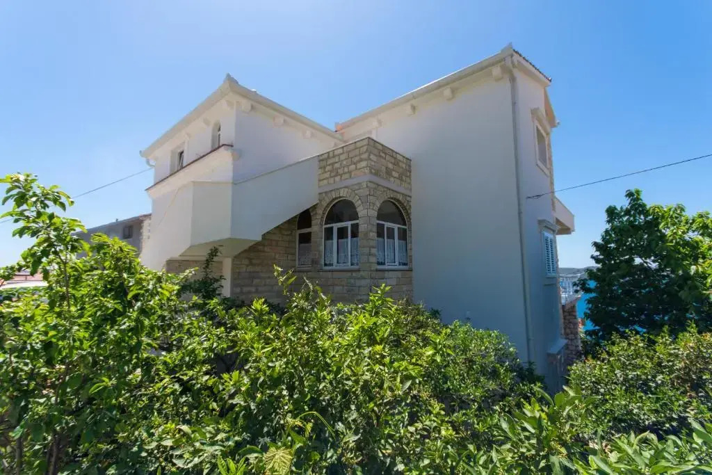 Apartment Spira Puovica