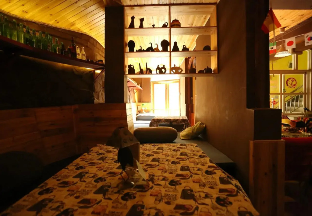 Mola Mola Hostel