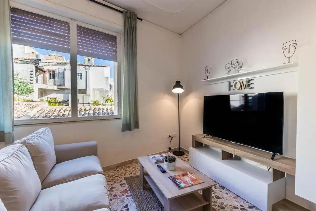 Trigona 4 Apartment