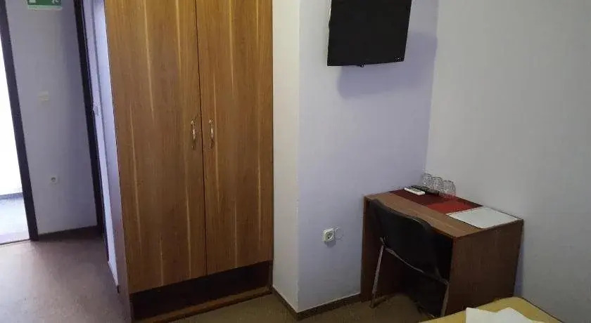 Hostel Kristal