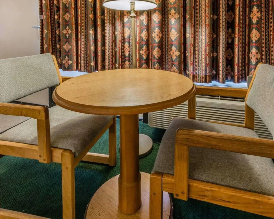 Econo Lodge Altoona