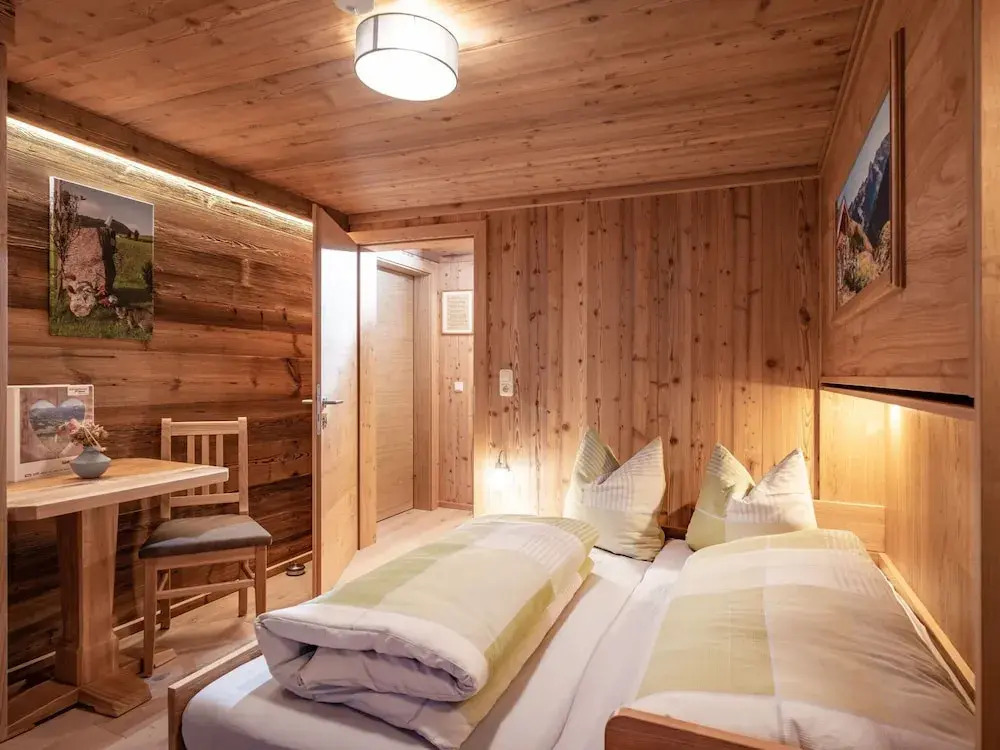 Wooden Apartment With Mountain View