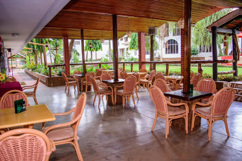 Kilimanjaro Crane Hotels & Safaris