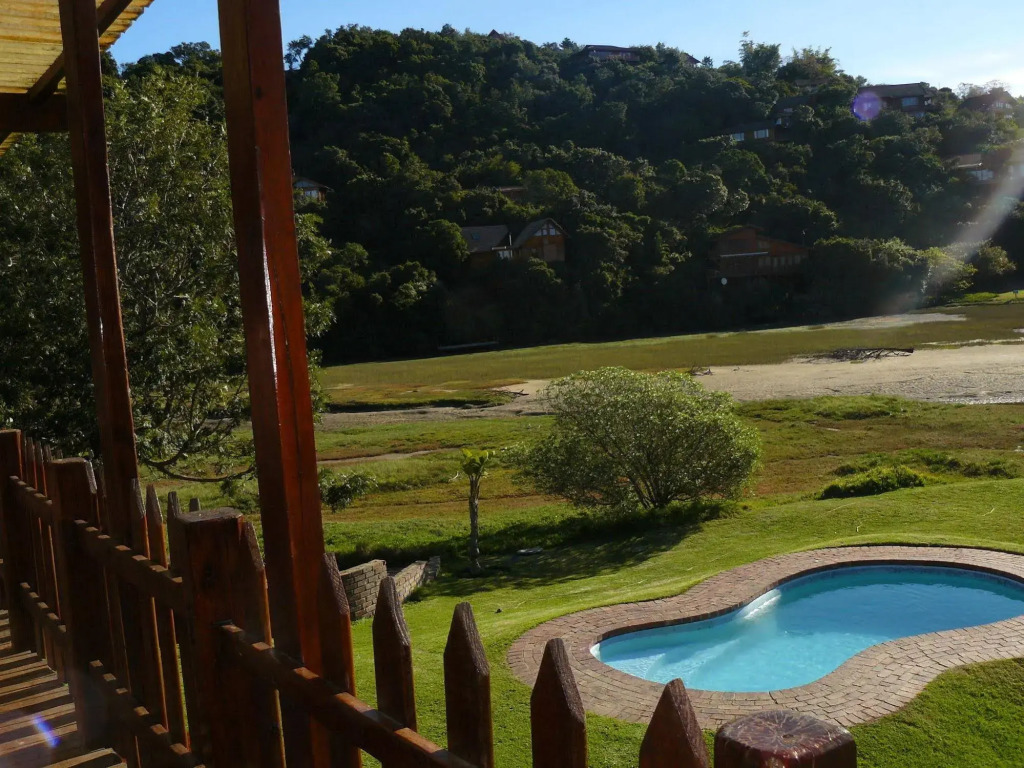 Salt River Lodge