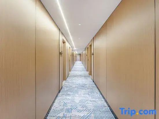 Xiduo Zhixiang Light Residence (Guangzhou Yuexiu Park Memorial Hall Metro Station Branch)