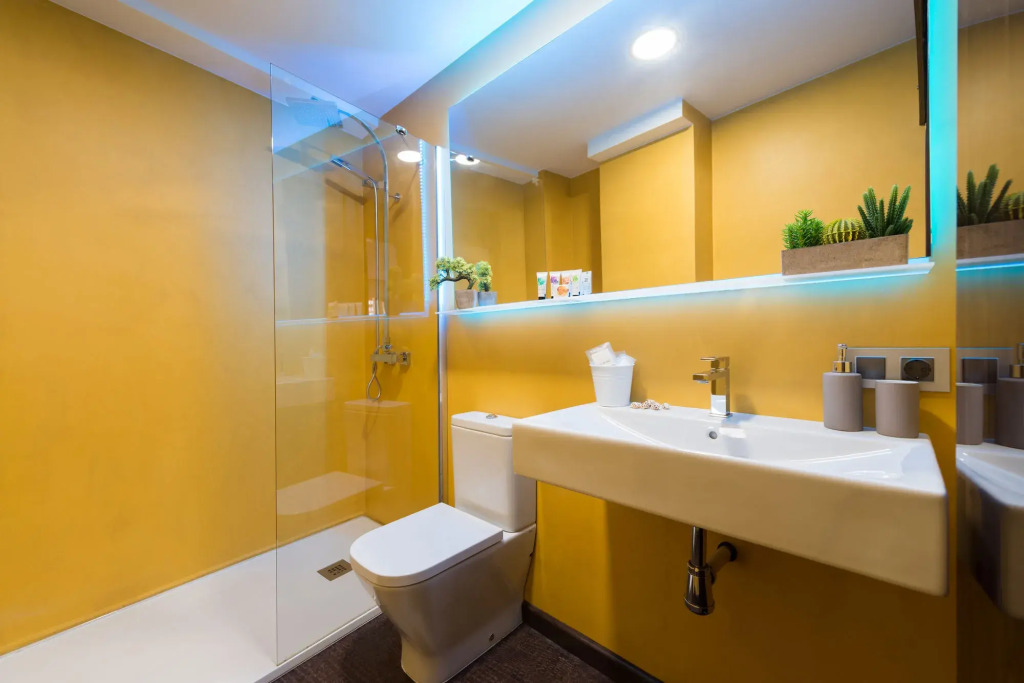 Wavia Hotel