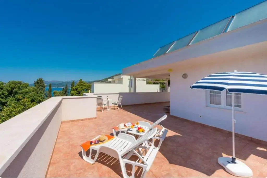 Villa Borna Apartments