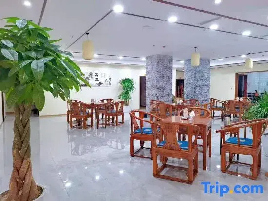 Shanjiang Holiday Hotel (Mianyang Shengshui Temple)
