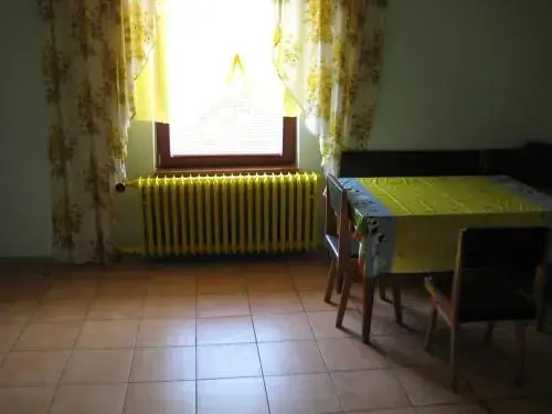 Eco Hotel & Camping LEO