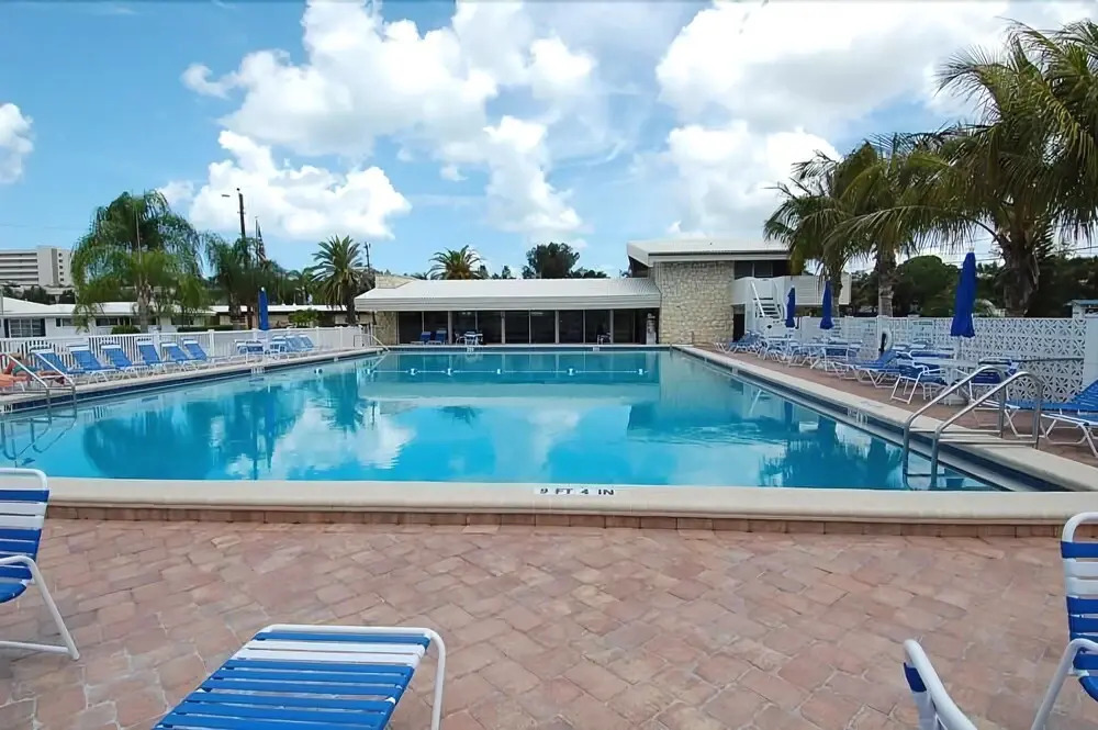 Aloha Kai - Unit 30 1 Bedroom 1.5 Bathroom Apts