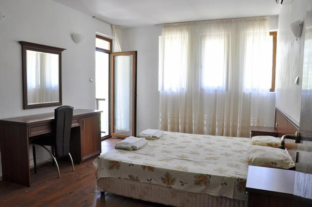 Bor Holiday Village