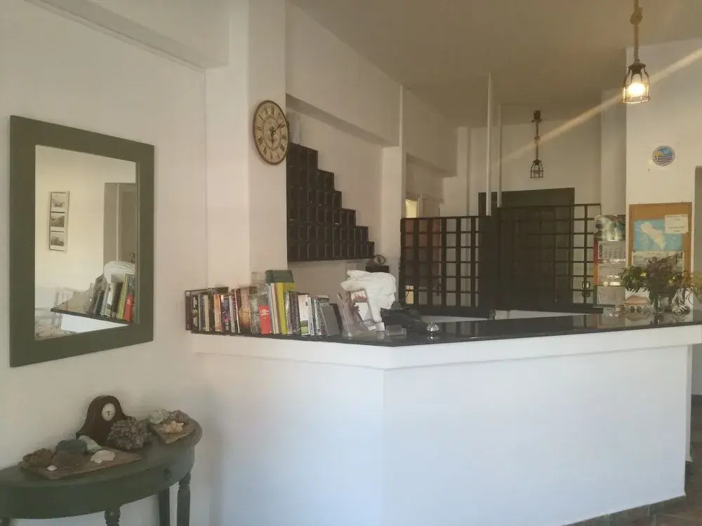 Ostria Hotel & Apartments