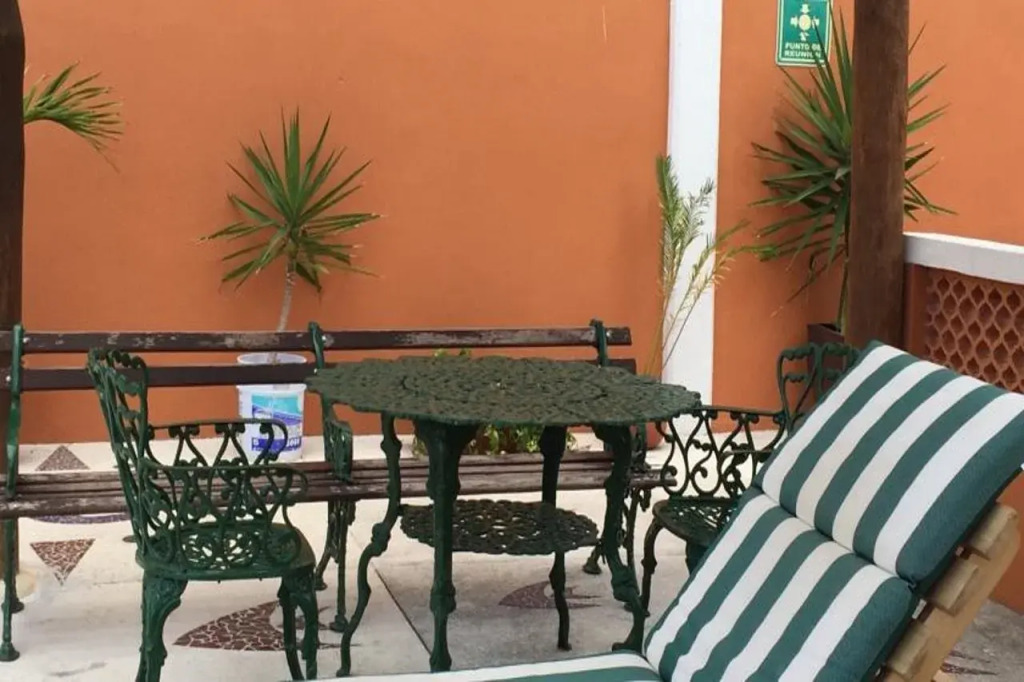 Hotel Vista del Mar with Beach Club access included