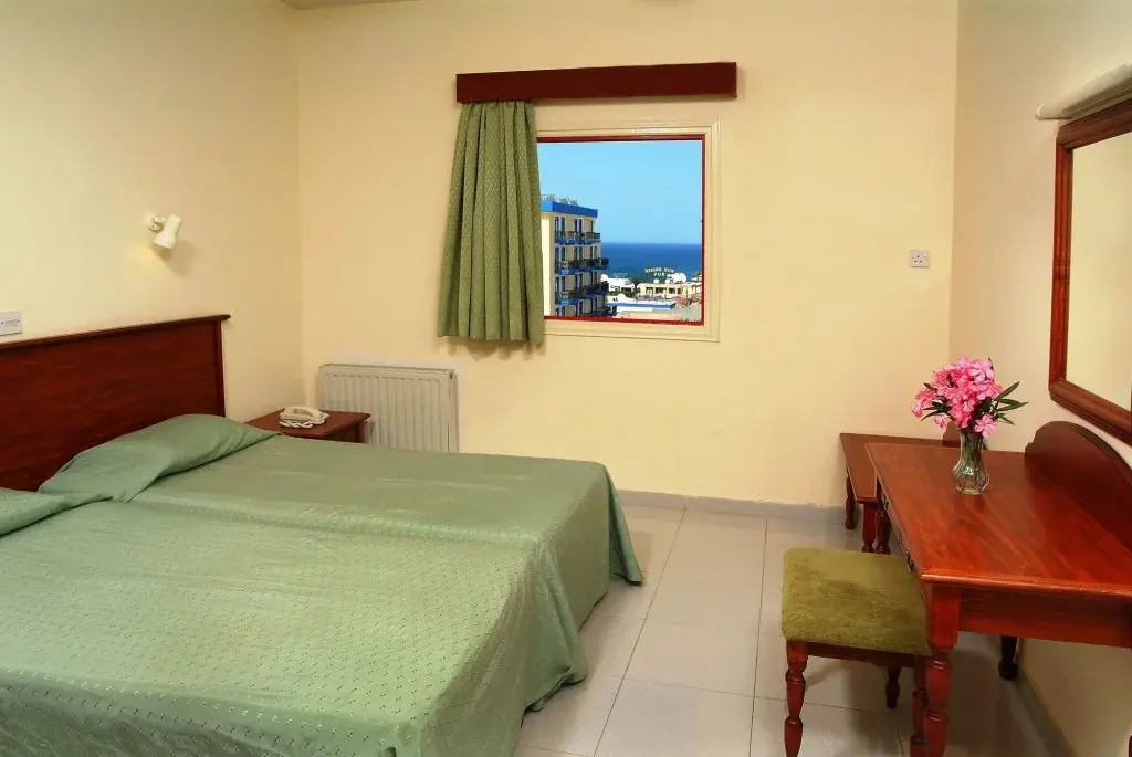 Tropical Dreams Hotel Apartments