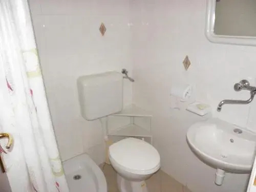 Apartments Kuce