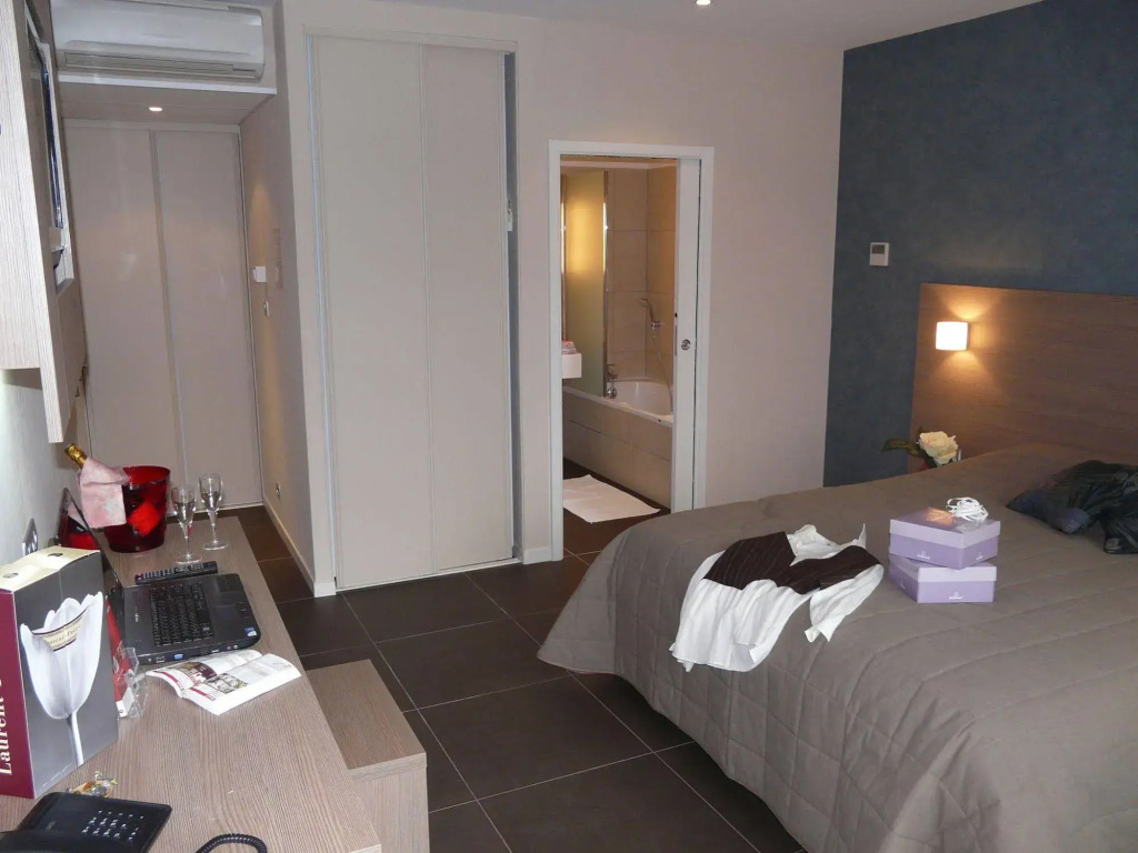 The Originals City, Hôtel de France, Bessines-sur-Gartempe