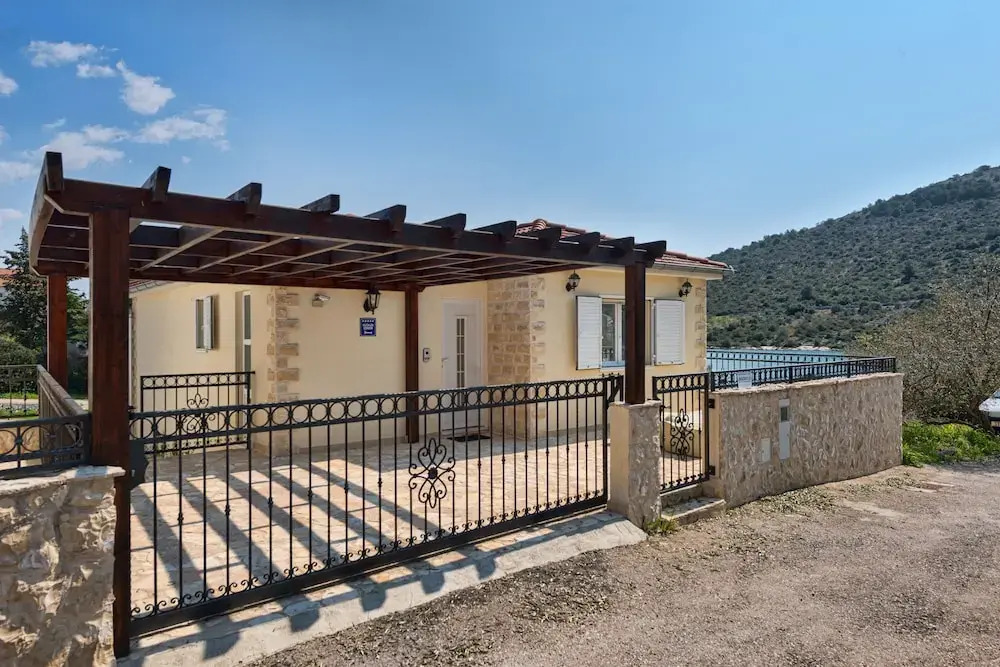 Villa Tipa 2