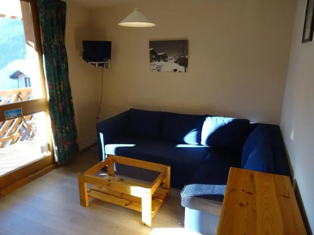 Appartement Landry-Vallandry, 2 pièces, 6 personnes - FR-1-411-234