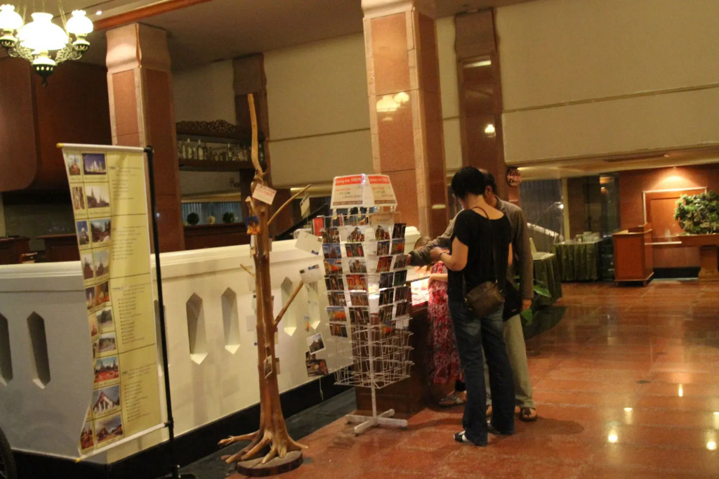 Sunday Ayothaya Hotel