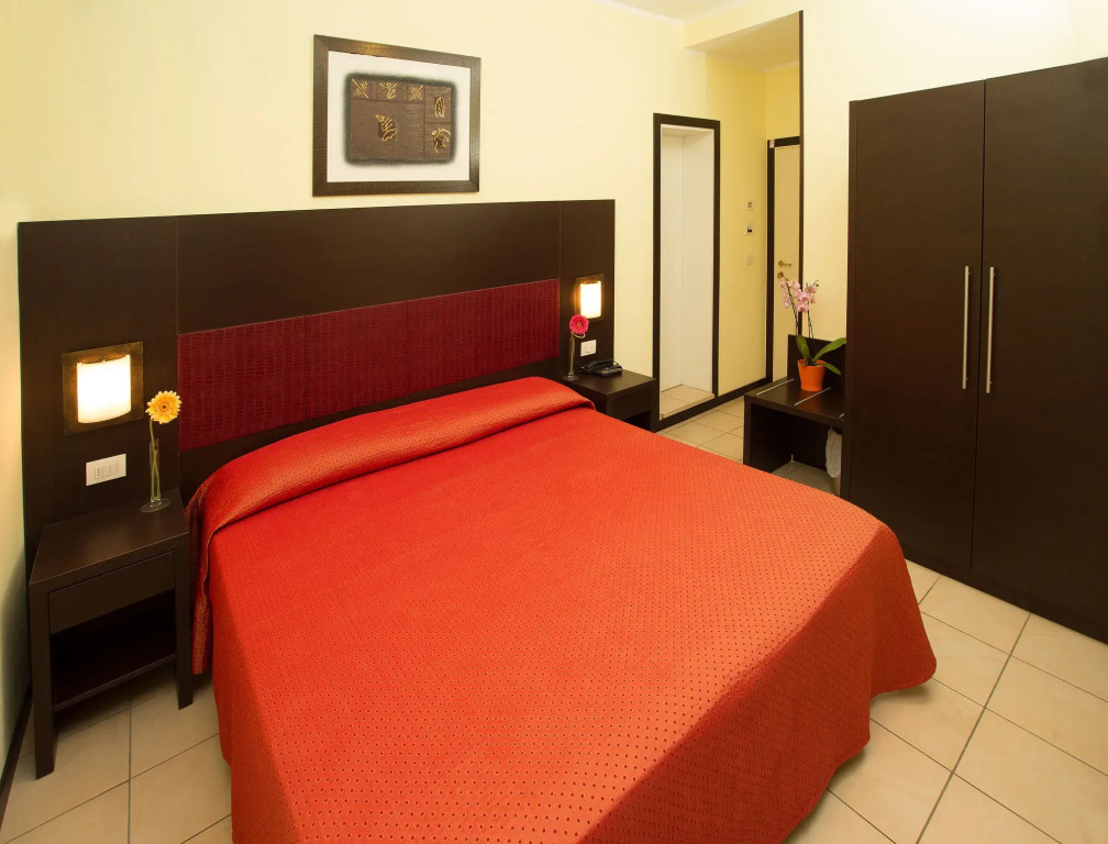 Hotel Alibi