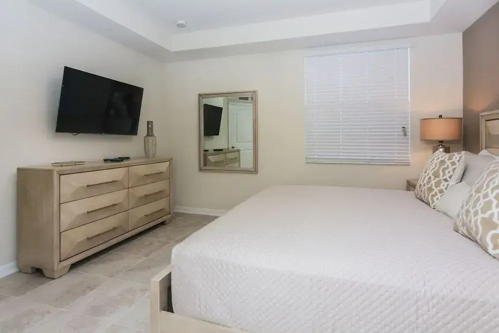 Family  Apartment at Storey Lake 272969