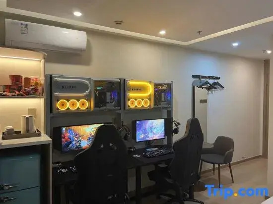 TK e-sports Theme Hotel (Shuangqiao Metro Station, Beijing Communication University)