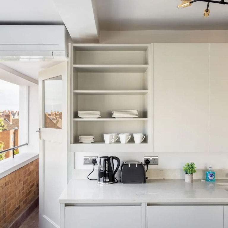 Lux Regents Park 2 bed 2 Bath Penthouse With AC