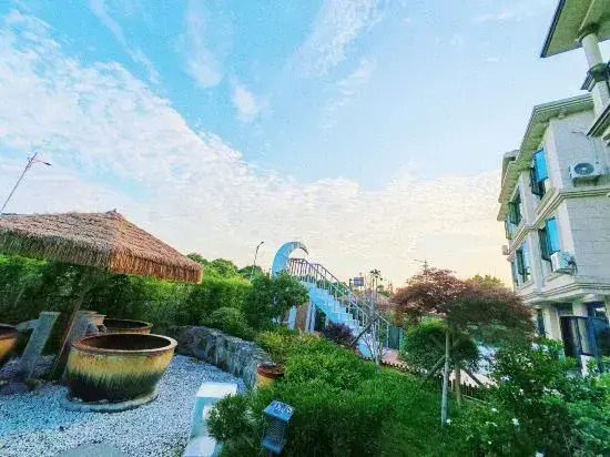 Zhujiajian Lanse Coast Homestay