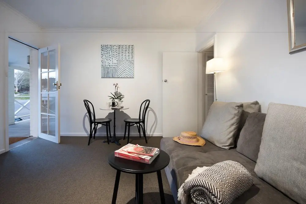 Lake Daylesford Apartment 7