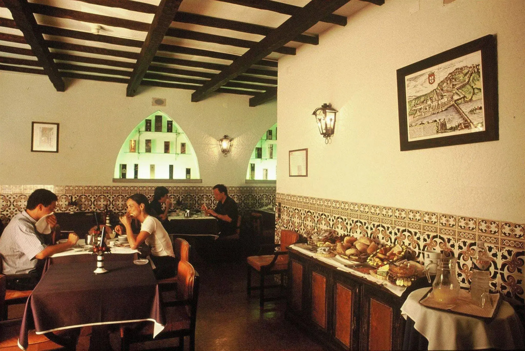 Rainha Santa Isabel - Óbidos History Hotel