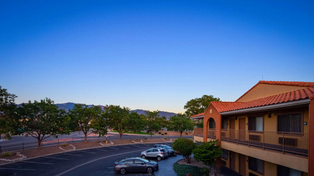 SureStay Plus Hotel by Best Western Albuquerque I40 Eubanks