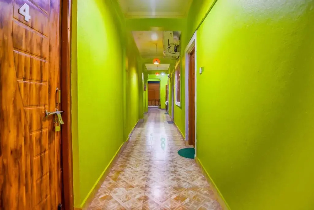 Tropical Inn