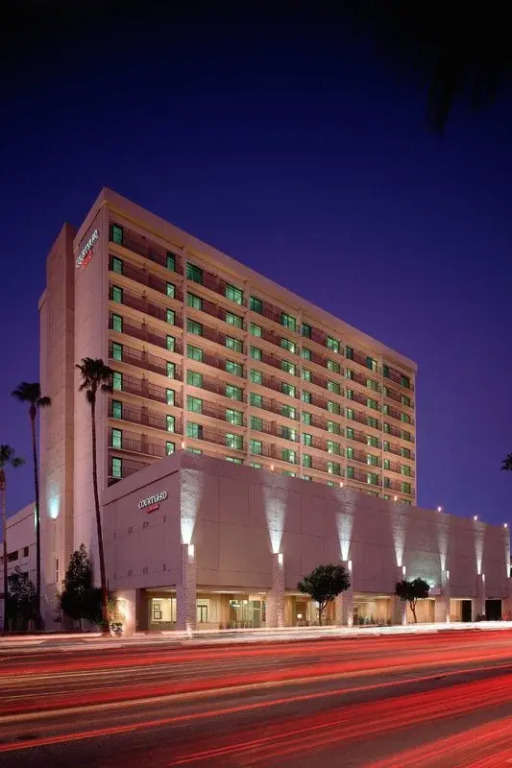 Courtyard Los Angeles Sherman Oaks