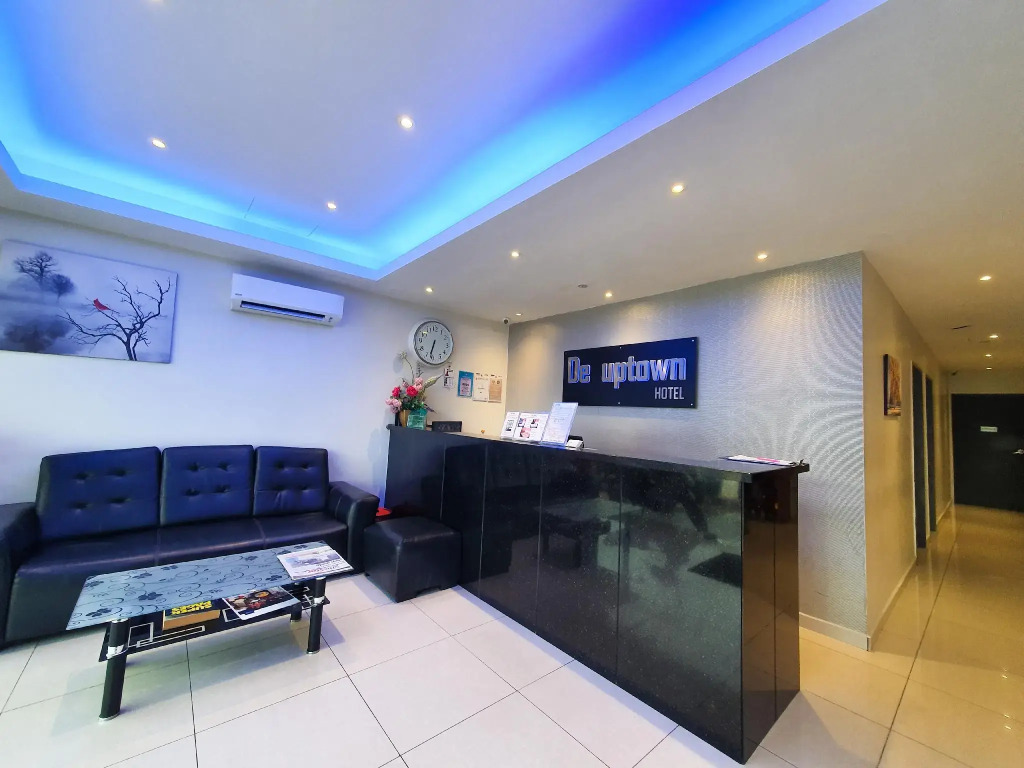 De UPTOWN Hotel @ P.J. 222