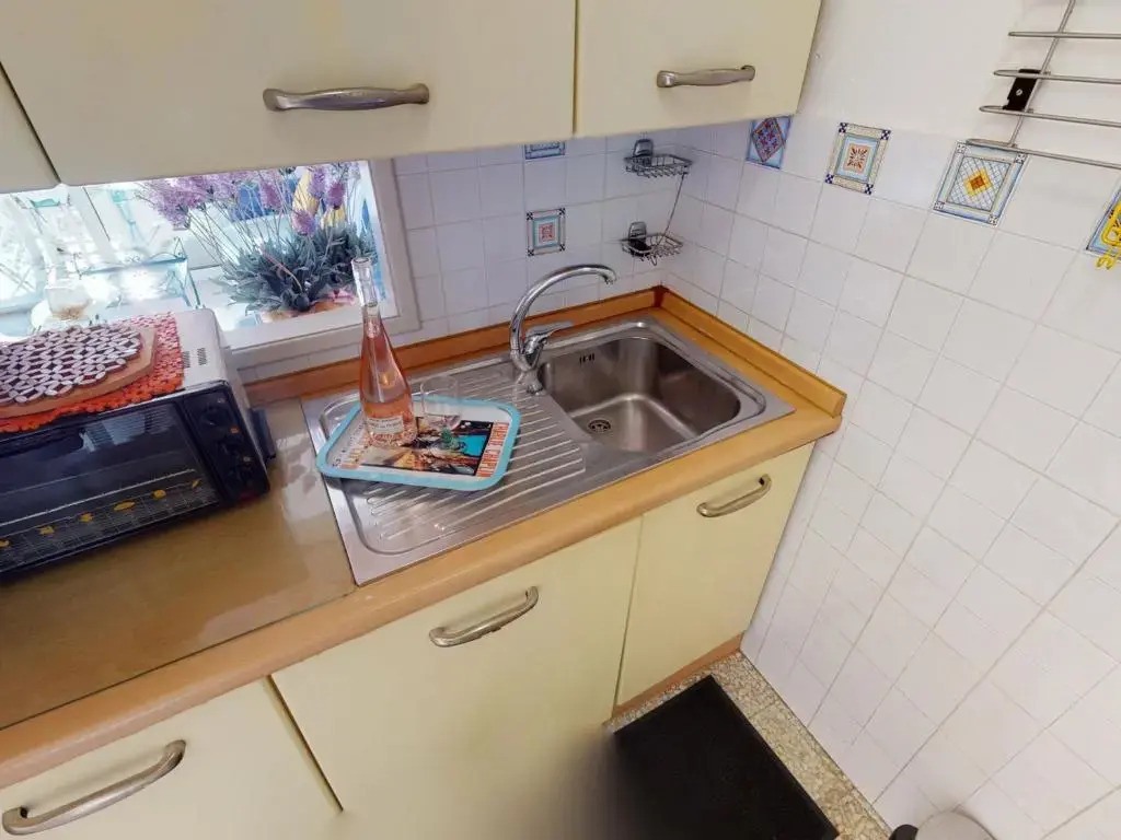 Studio Menton, 1 pièce, 4 personnes - FR-1-196-297