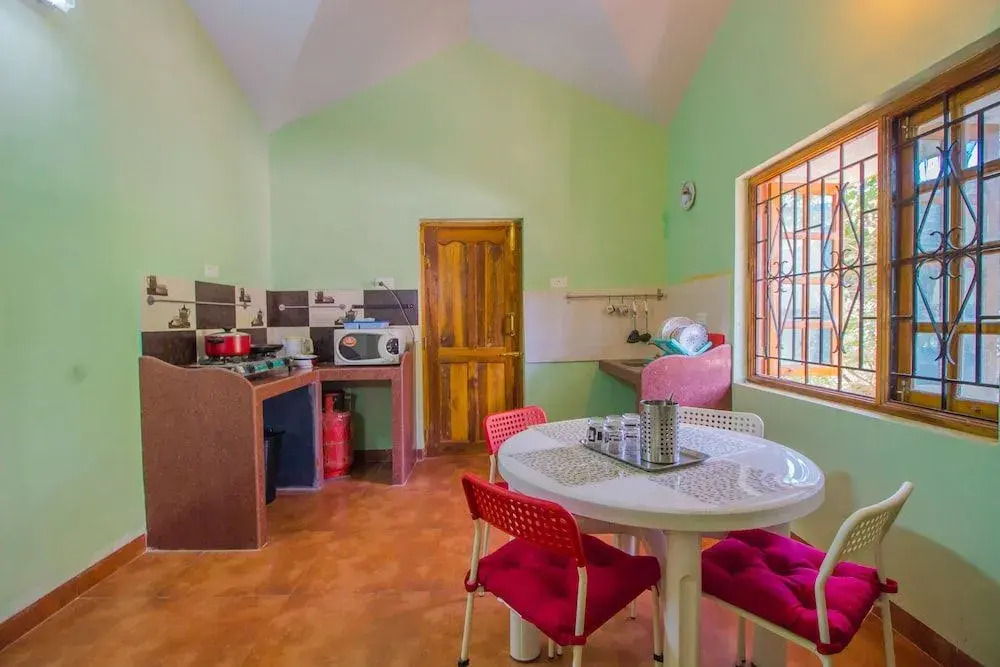 Aartiana Room