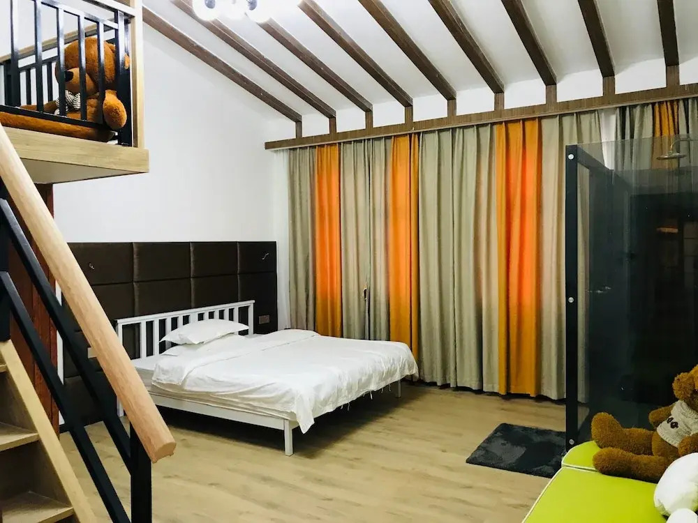 Angela Villa No.1