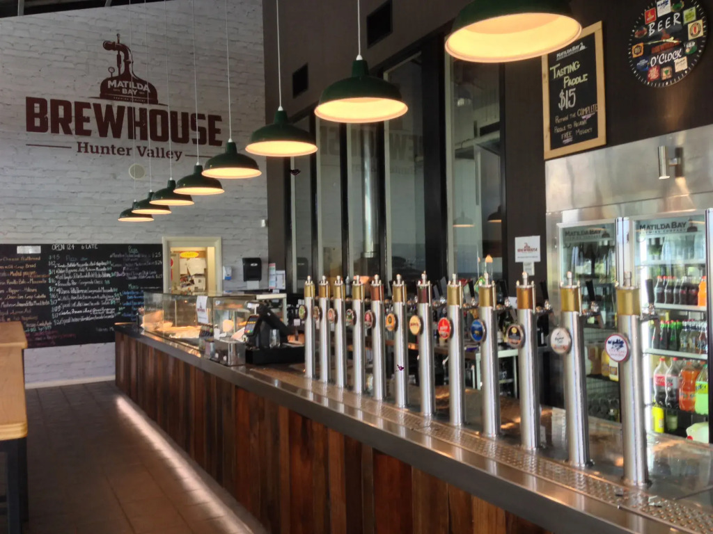 Hunter Valley Resort, Hunter Farm Adventure Centre & 4 Pines at the Farm